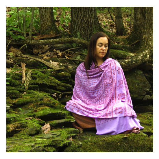 Prabhuji Meditation Yoga Prayer Shawl - Maha Mantra - Purple Large