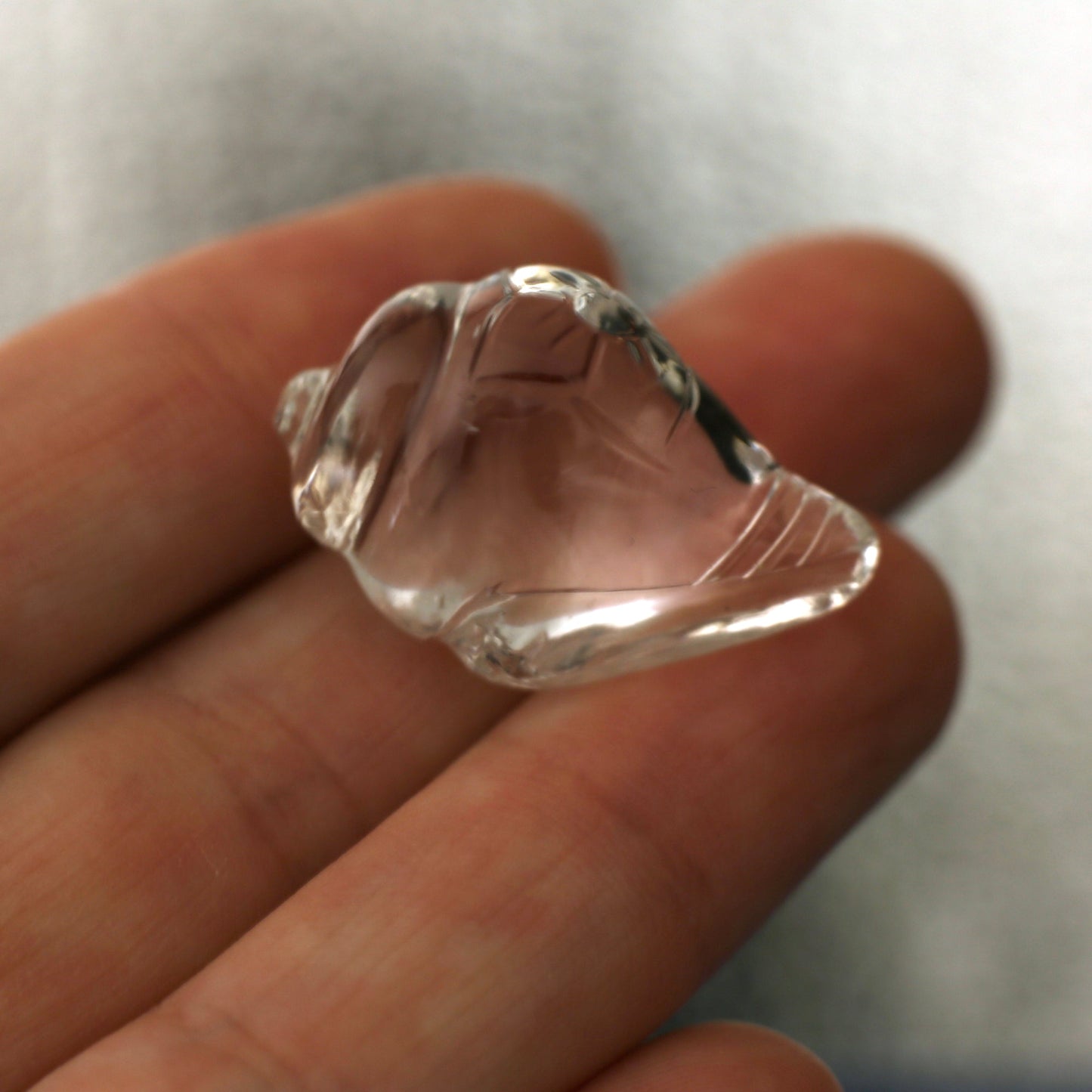 Prabhuji Spiritual Figurine - Miniature Conch Shell Shankha