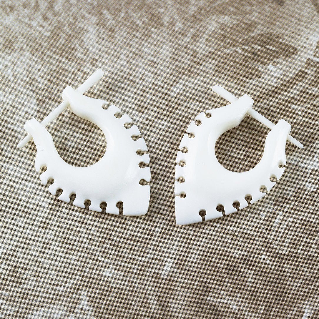 Arrowhead Hoops - Bone - Tree Spirit Wellness