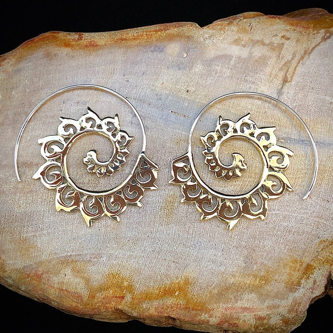 Flowing Spirals - Silver Posts - Tree Spirit Wellness