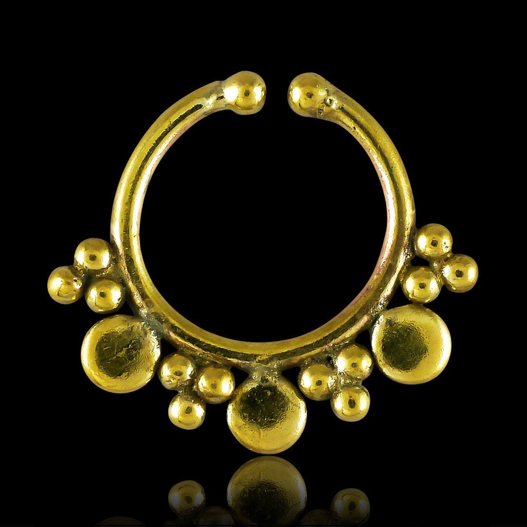 Sennia - Brass Ring - Tree Spirit Wellness