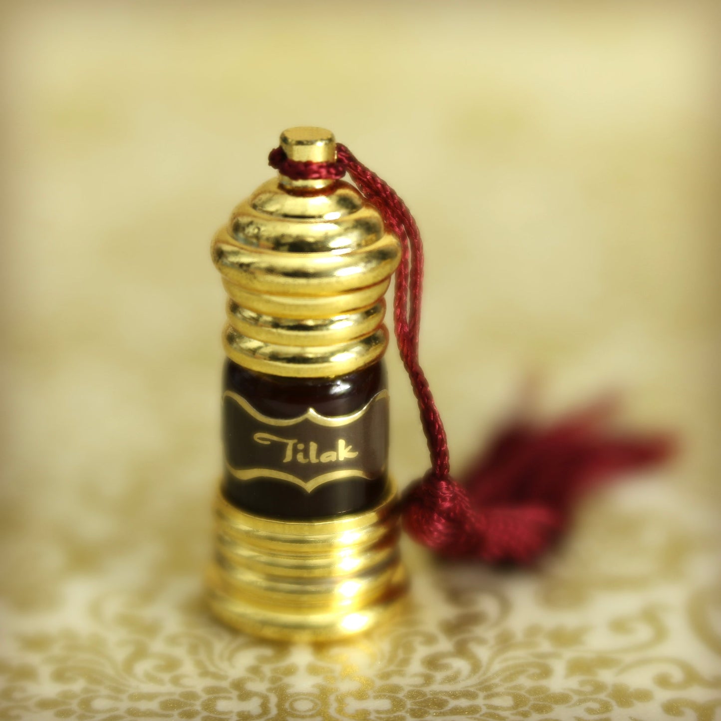 Prabhuji Attar Oil Tilak for Love - 3ml - Unisex