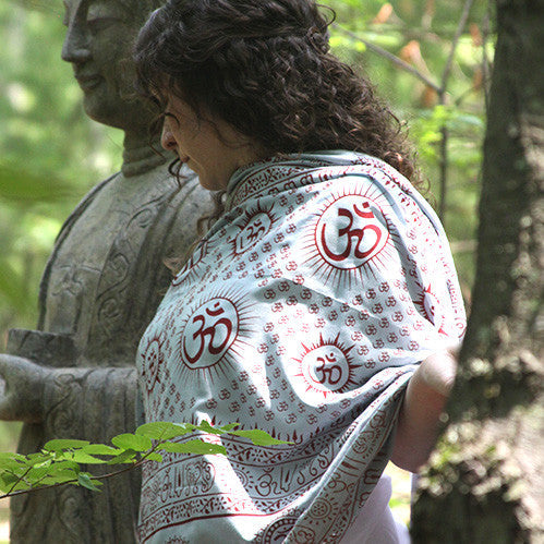 Meditation Yoga Prayer Shawl - Mantra Om - Grey Large - Wholesale and Retail Prabhuji's Gifts 