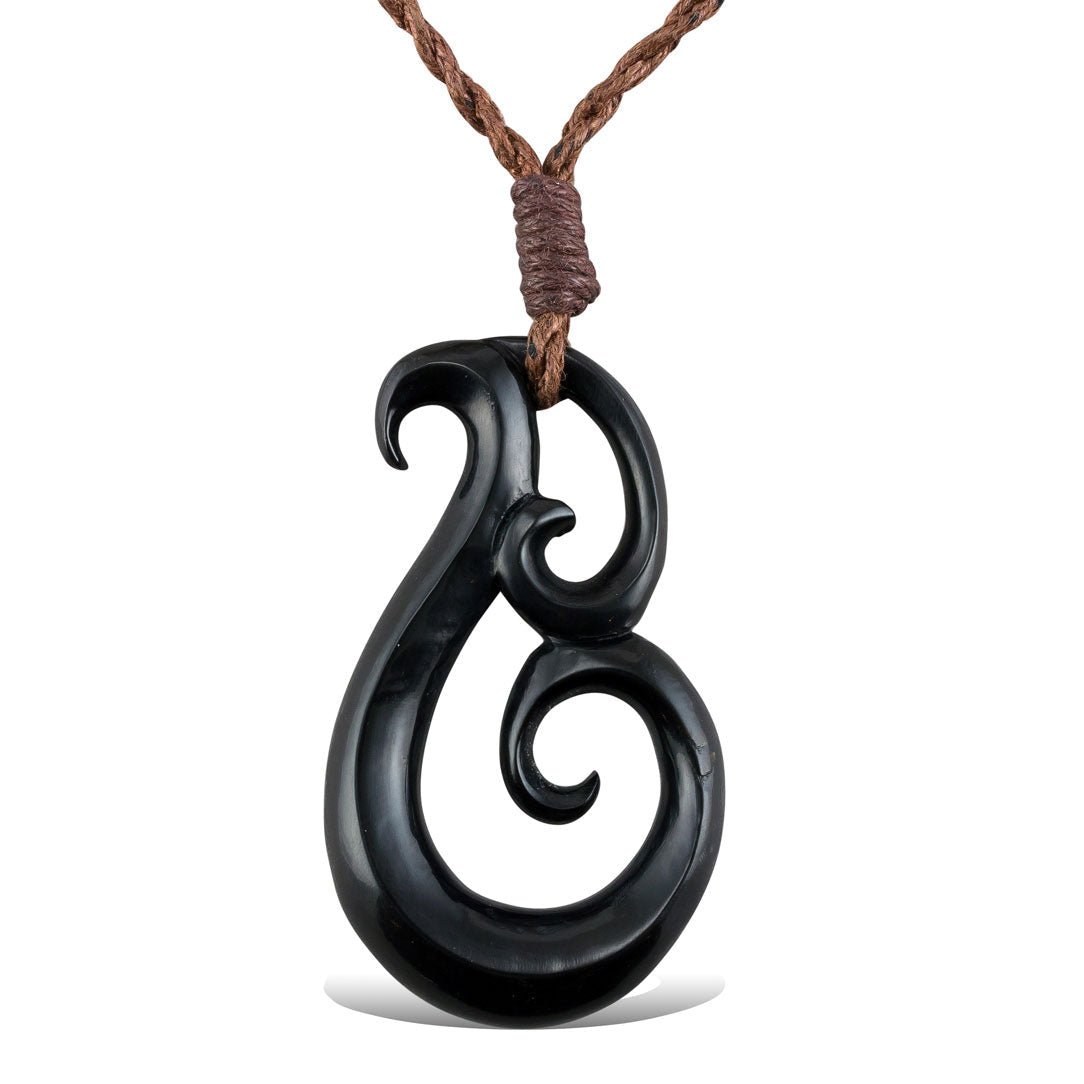 Helena Pendant - Horn - Tree Spirit Wellness